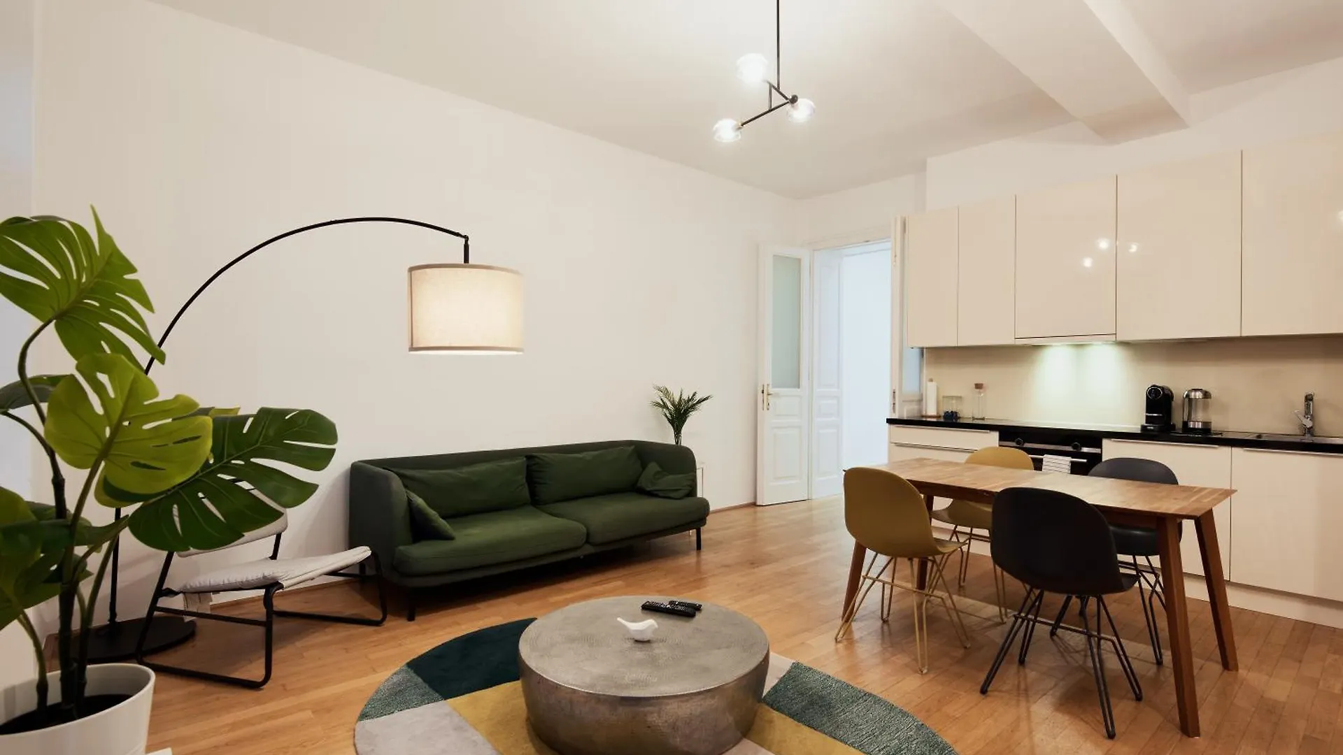 Premium Apartments Near Naschmarkt In Central Wien 24H Check-In Rakousko