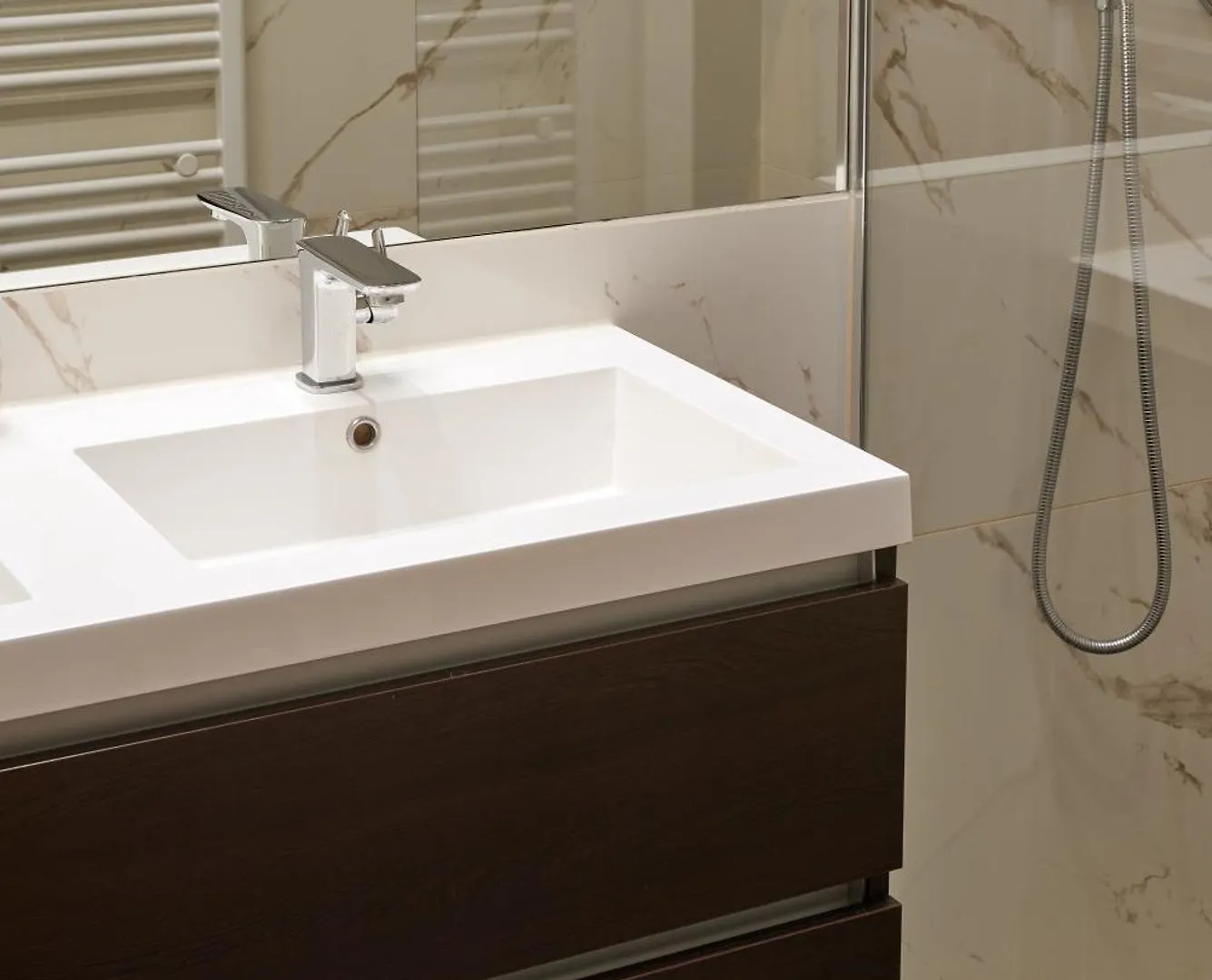 Premium Apartments Near Naschmarkt In Central Wien 24H Check-In